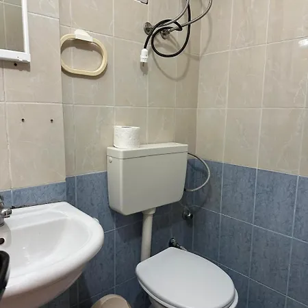 Alara Golem (Tirana)