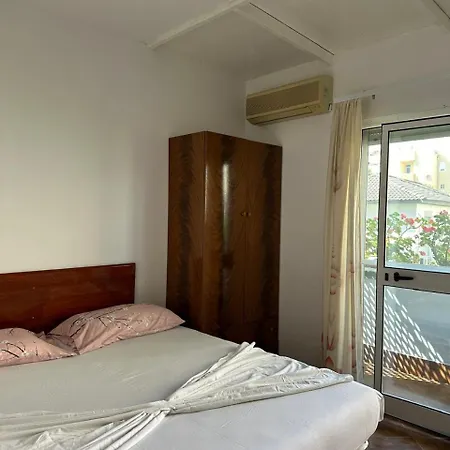Alara Apartment Golem (Tirana)